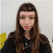 Soy una chica agradable, con paciencia. Me gustaria dar clases a niños.